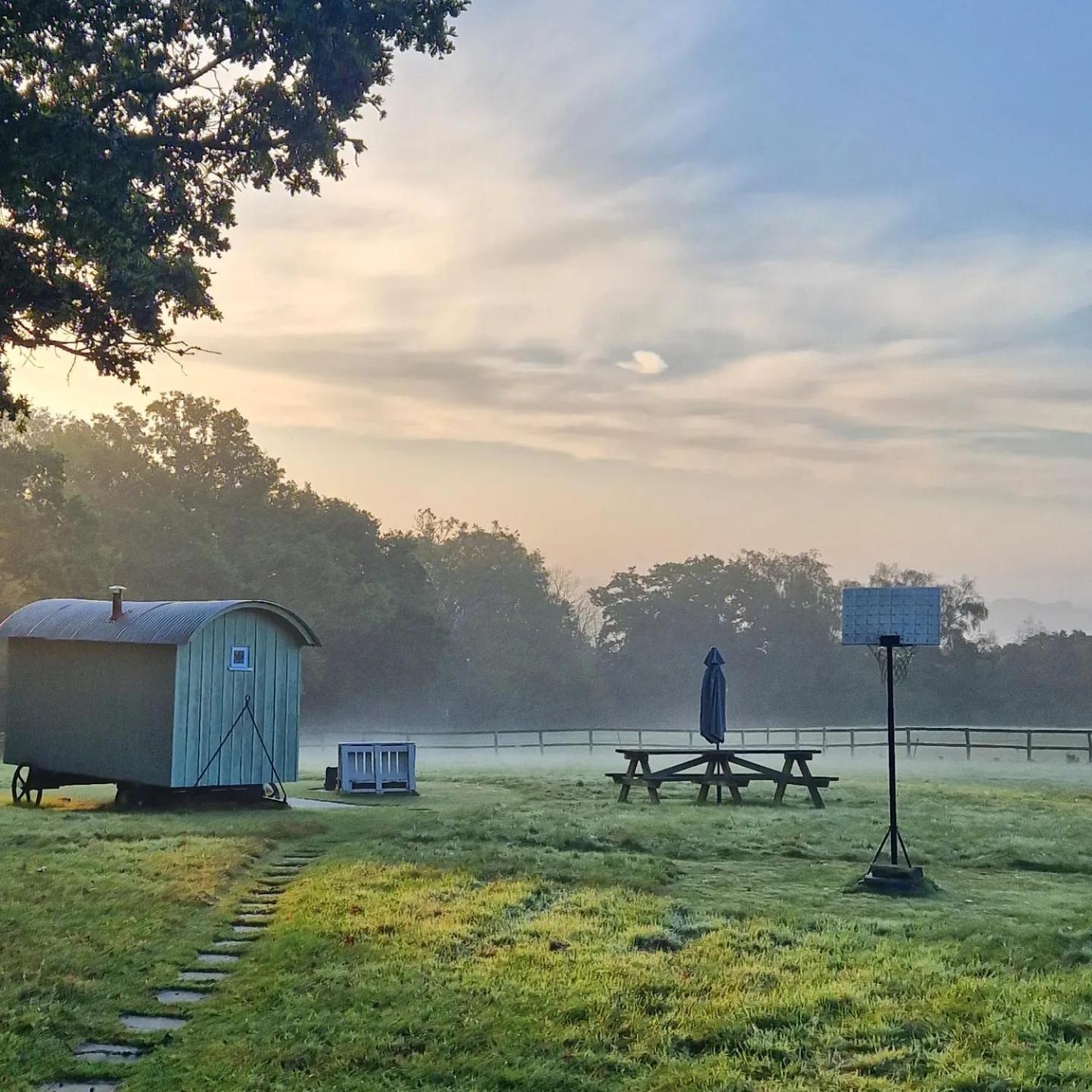 Campsite Skylark Shepherds Hut *